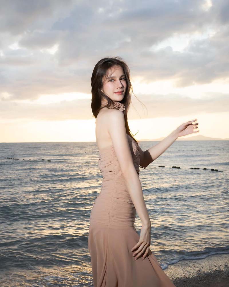 เนย ปภาดา