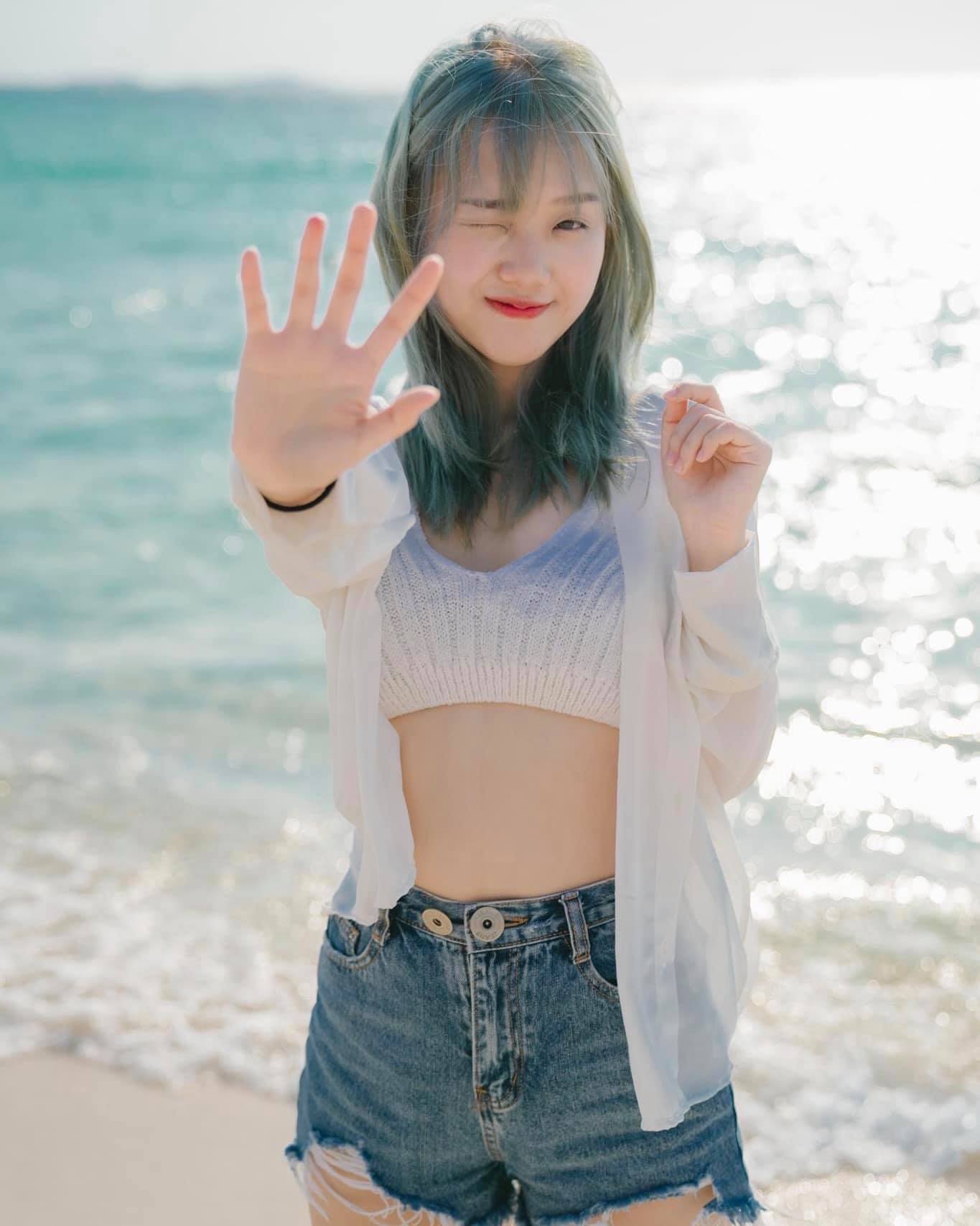 ดัชมิลล์ ชลิตา