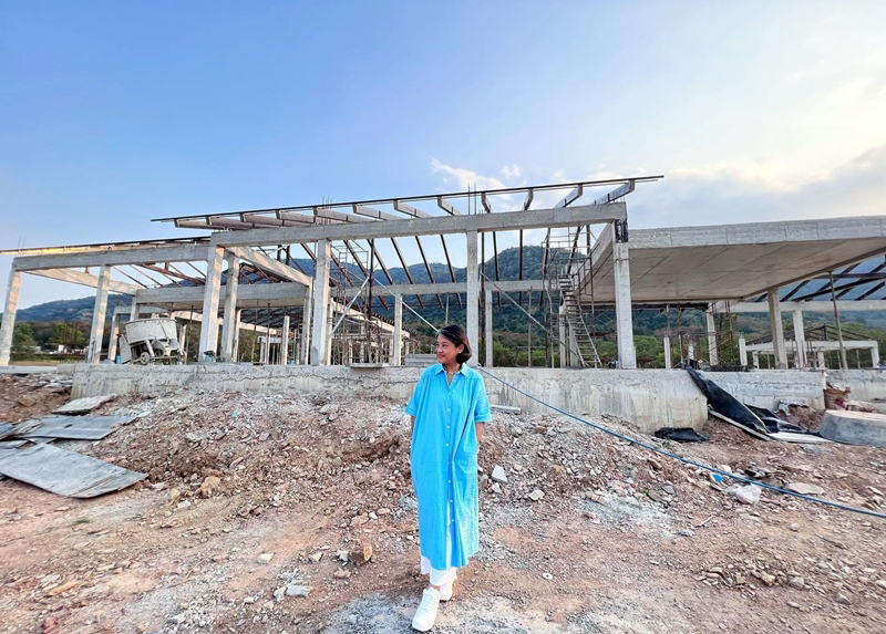 บ้าน ญาญ่า เขาใหญ่ ตรวจงาน