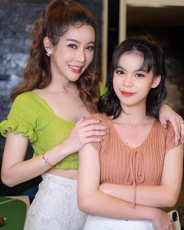 ออฟฟี่ แม็กซิม น้องแตงโม