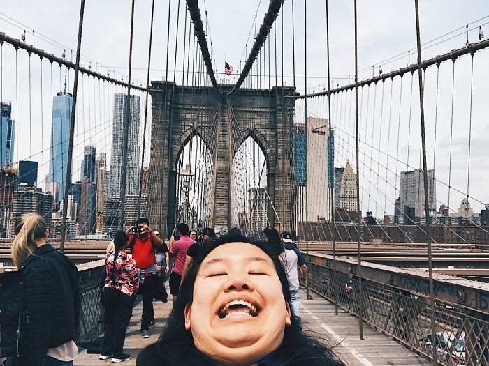 ถ่ายเซลฟี่มุมเสย