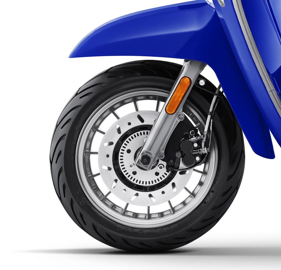 Lambretta V200 2023 