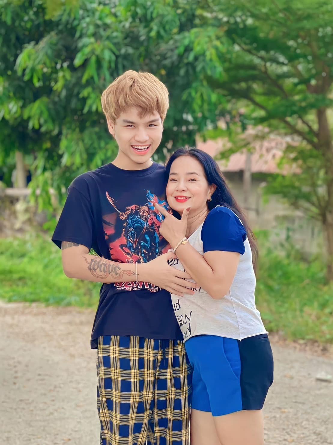 พี่พร น้องเวฟ