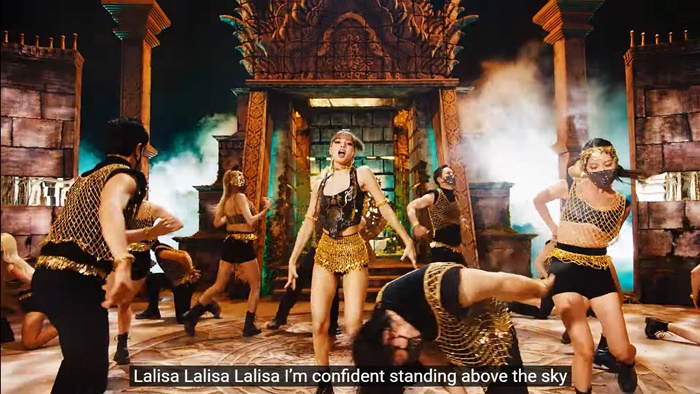 ลิซ่า BLACKPINK 