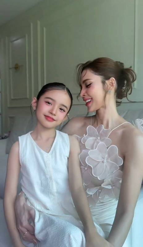 อุ้ม ลักขณา - น้องดิสนีย์