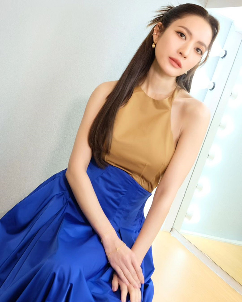 แอฟ ทักษอร 