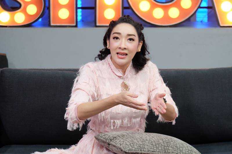 เฟี้ยว์ฟ้าว สุดสวิงริงโก้