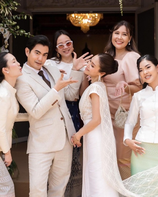เพชร ภิพัชรา