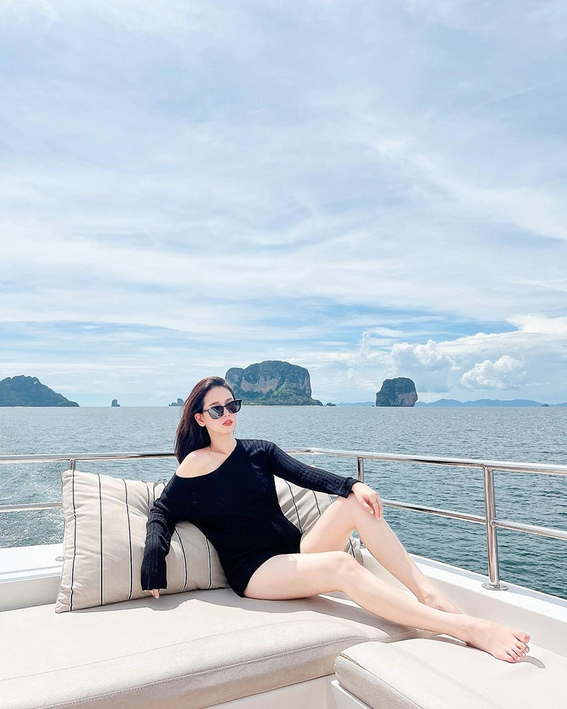 โม อมีนา