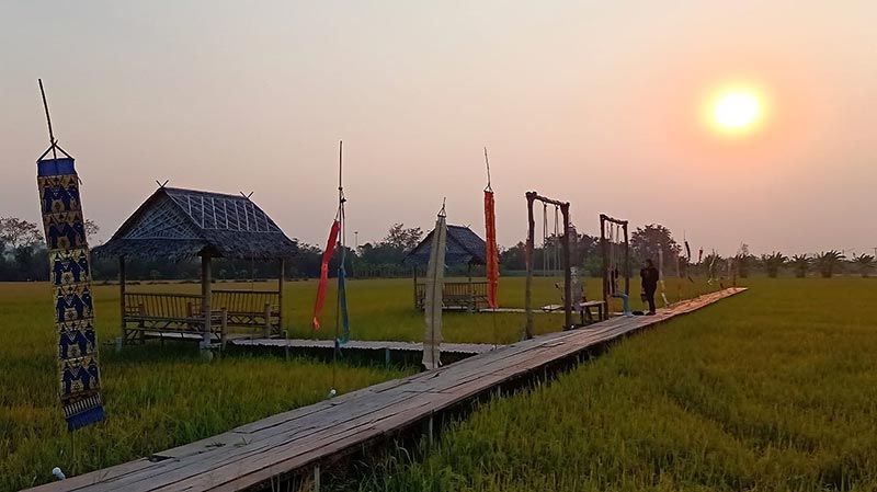 ตลาดไทยวนวัดนาหนอง