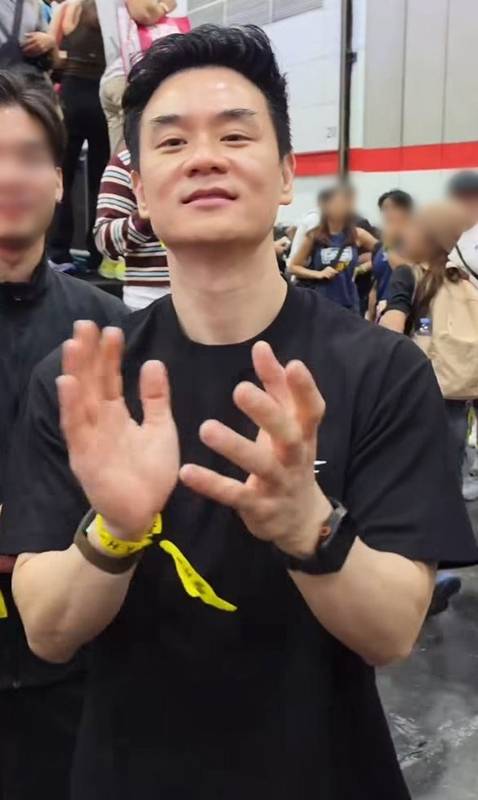 ชมพู่ ลงแข่ง HYROX