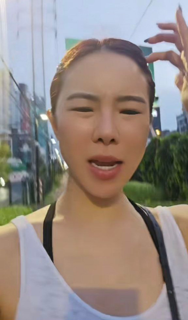 คริส หอวัง