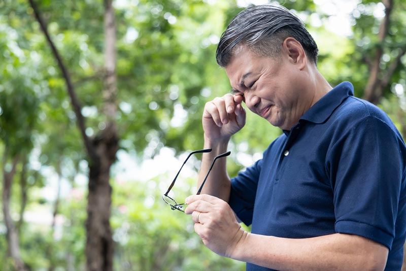 จอประสาทตาขาด ใครเสี่ยง