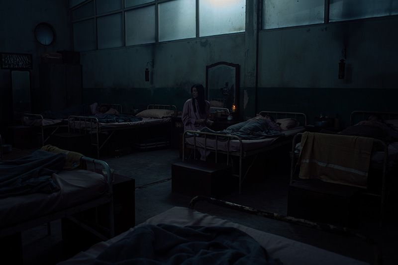 หนัง แม่ซื้อ (Host) ภาพตัวอย่าง