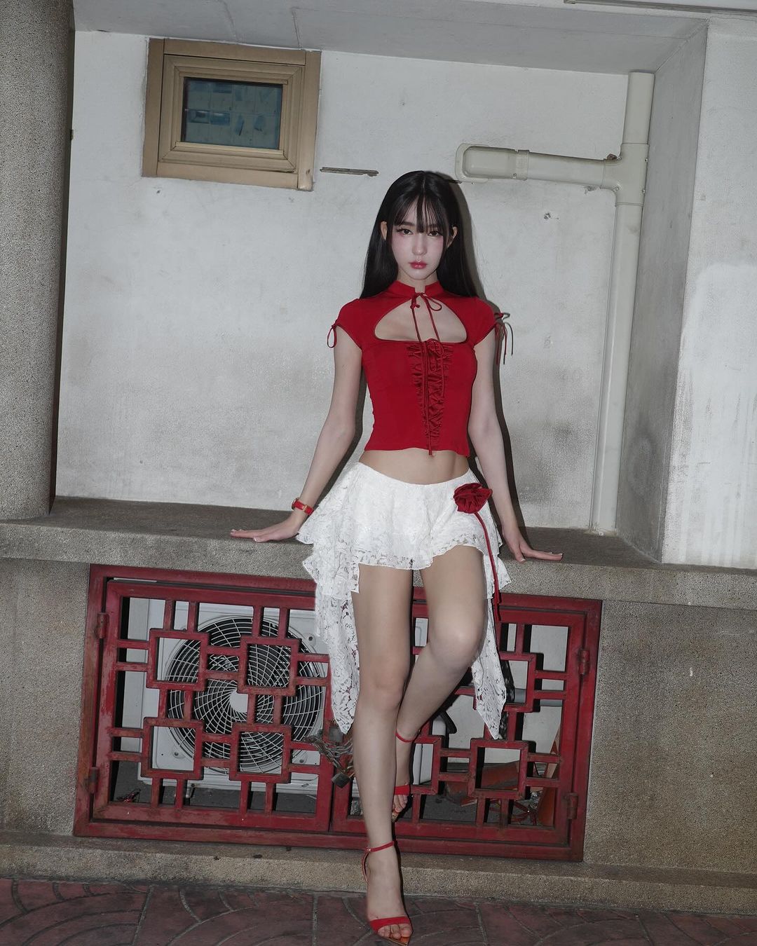 โยชิ รินรดา