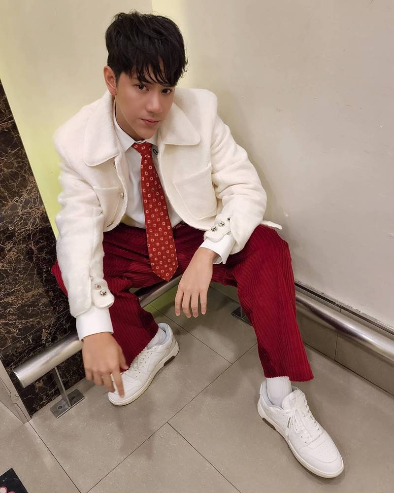 โอม ภวัต, นนน กรภัทร์