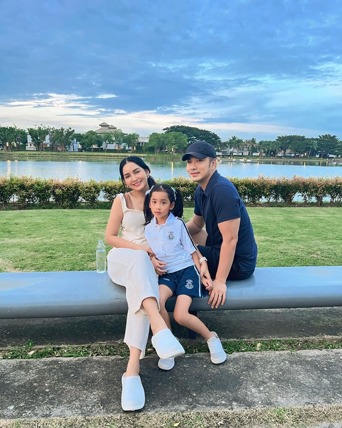 เจมส์ เรืองศักดิ์ ประกาศข่าวดี ครูก้อย ท้องลูกคนที่ 2 