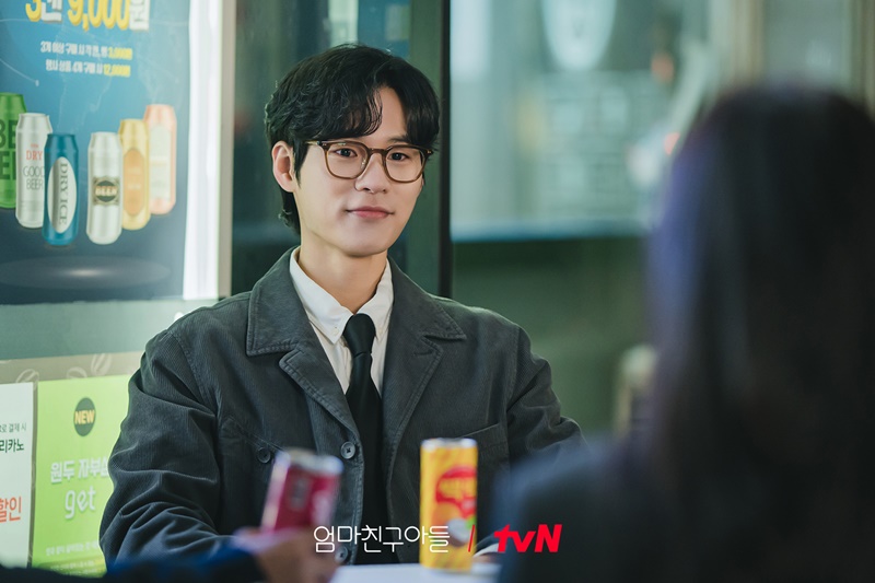 Love Next Door รักอยู่ประตูถัดไป