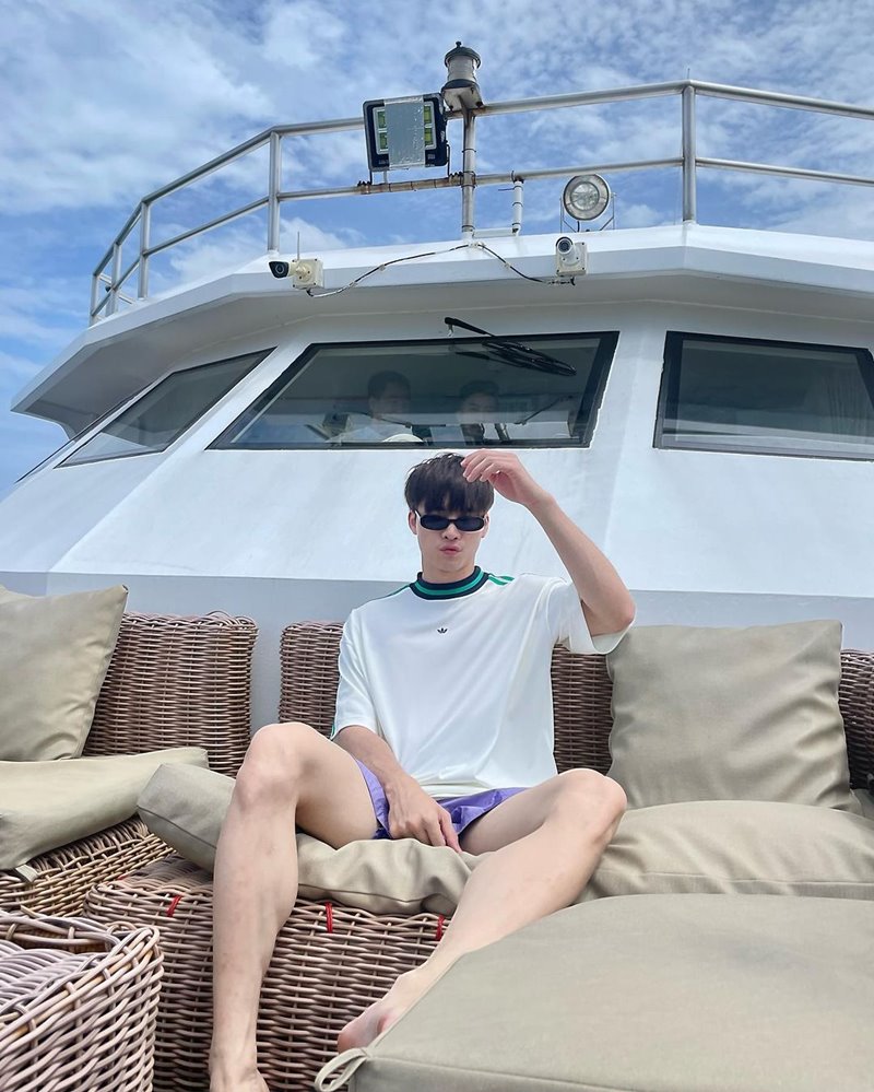 มีน พีรวิชญ์