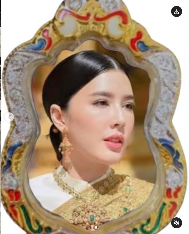 แจ็คกี้ ชาเคอลีน ยกพวงมาลัยกราบ บี มาติกา