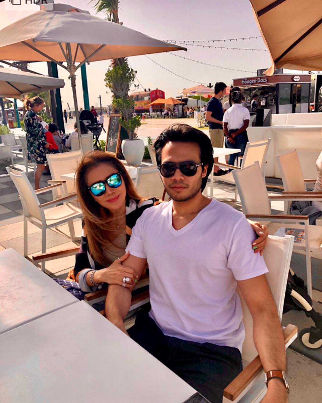 มูนา อัล ซารูณีย์