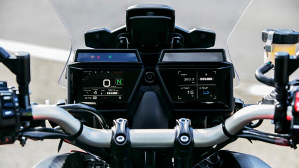 Yamaha Tracer 9