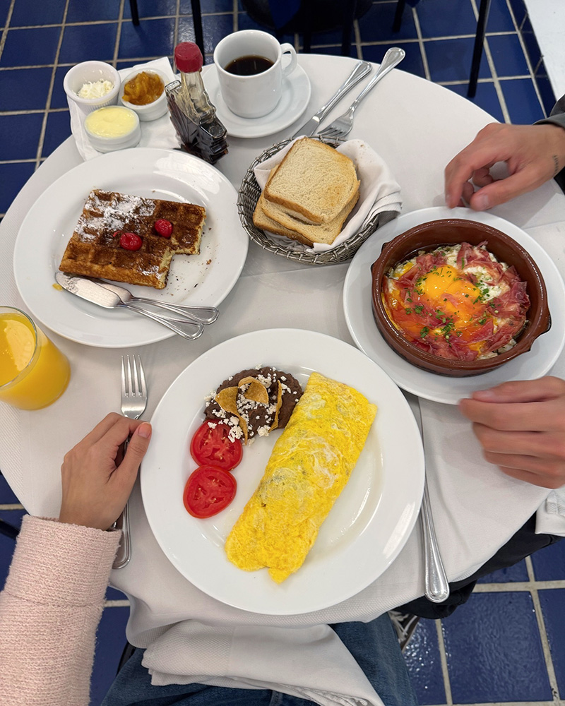 เต้ย จรินทร์พร เที่ยวฝรั่งเศส