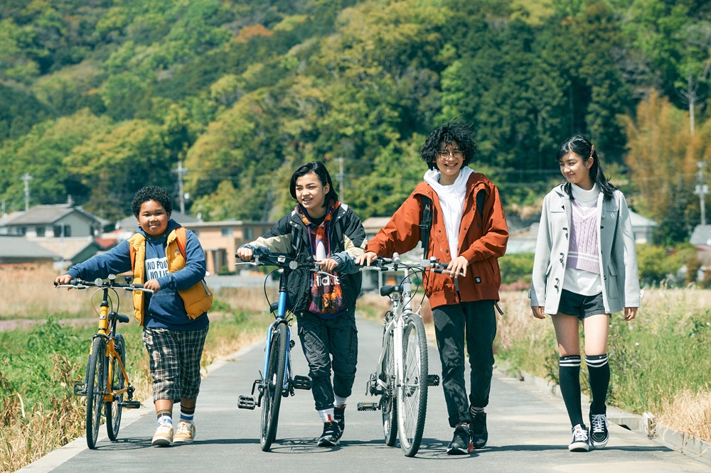 หนัง อัศจรรย์หนังสือดูดวิญญาน