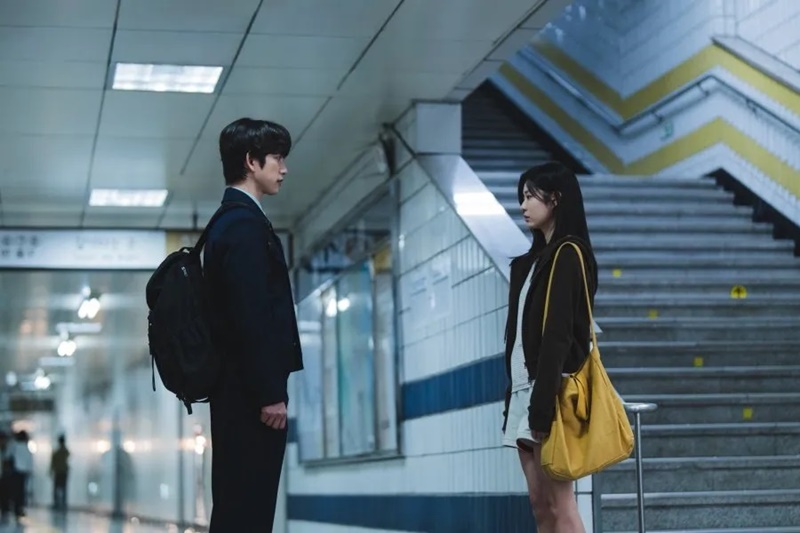 Still Shining เธอคือแสงส่องใจ