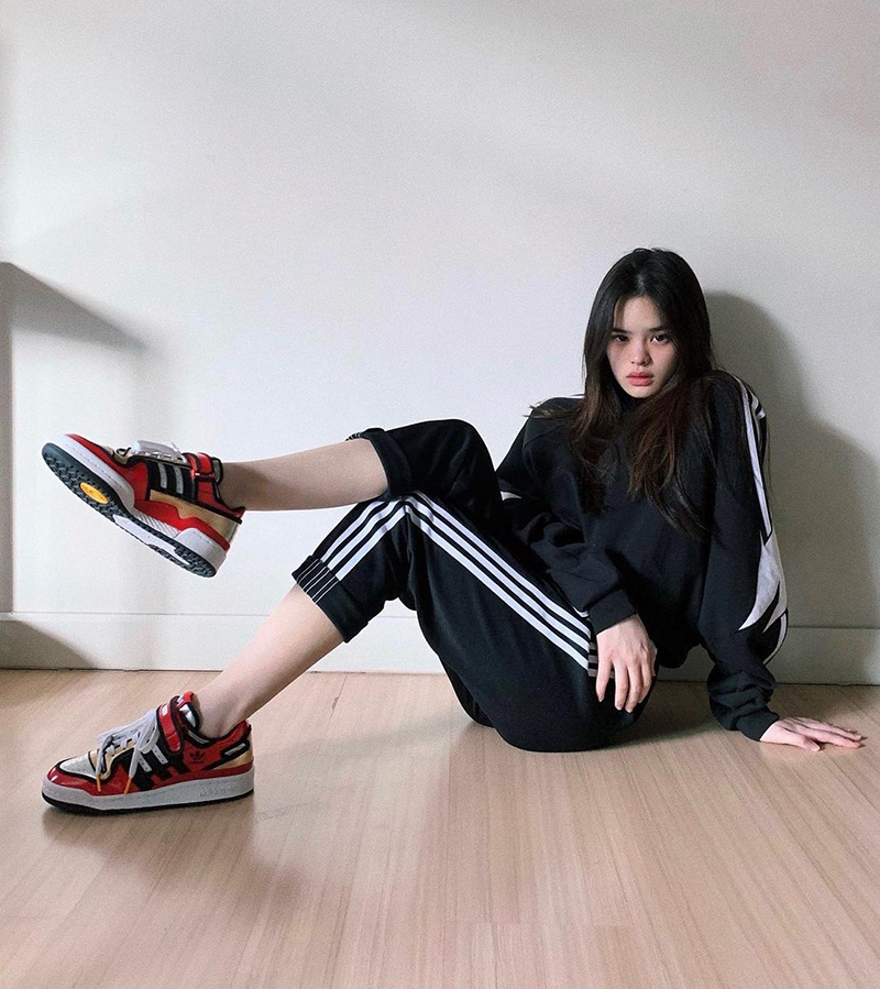 แอลลี่ อชิรญา นิติพน