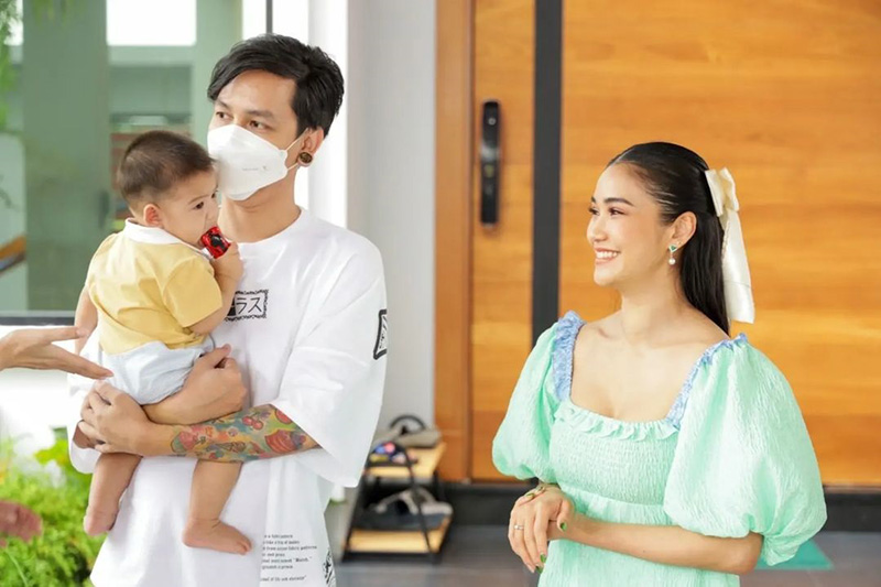 บ้าน ชมพู่ ก่อนบ่าย 