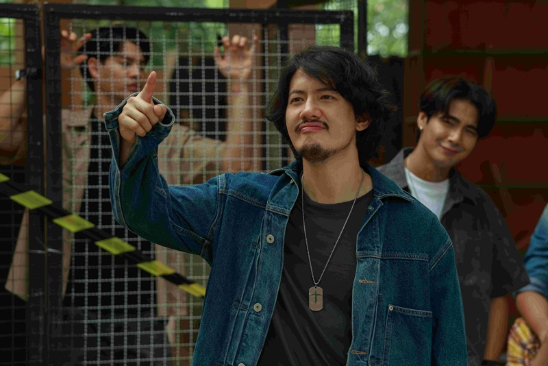  7 ประจัญบาน นักแสดง