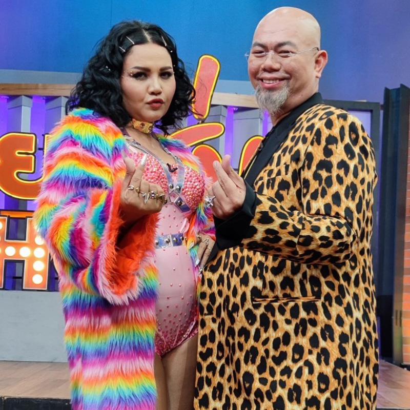 ตั๊กแตน ชลดา 