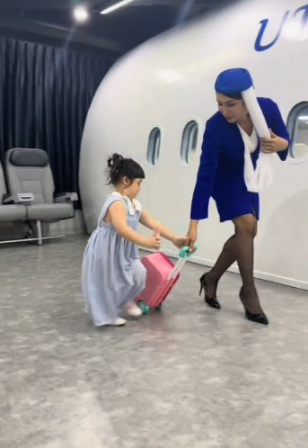 น้องแอบิเกล ภาพเบื้องหลัง ละครกะเทยธรรม แย่งซีน เรยา เต็ม ๆ