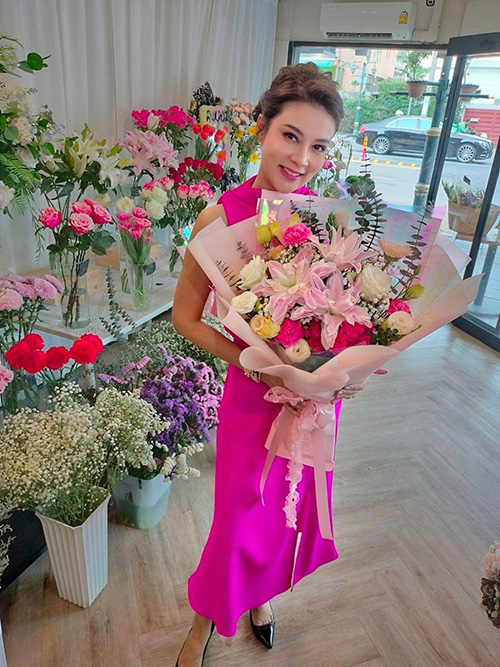 ปู มัณฑนา ประวัตินักแสดงรุ่นใหญ่มากฝีมือ อดีตผู้เข้าประกวดนางงามเวทีดัง