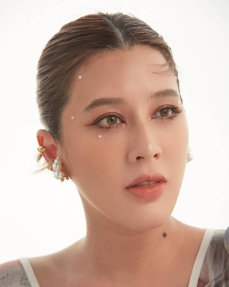 บี มาติกา, ดาราท้อง