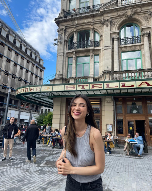 สาวรถไถ คือใคร