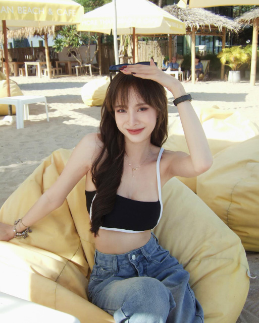 เกรซ ฐิตารีย์ ประวัติ