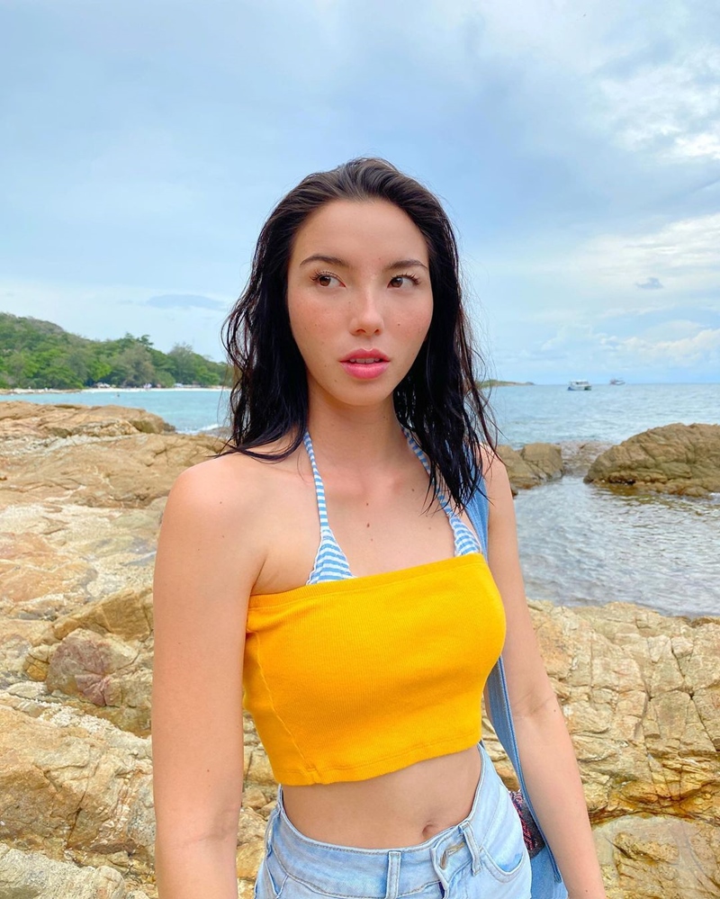 เทีย เดอะเฟซ