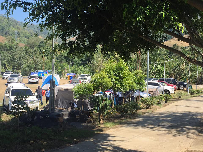 ลานกางเต็นท์อุทัยธานี