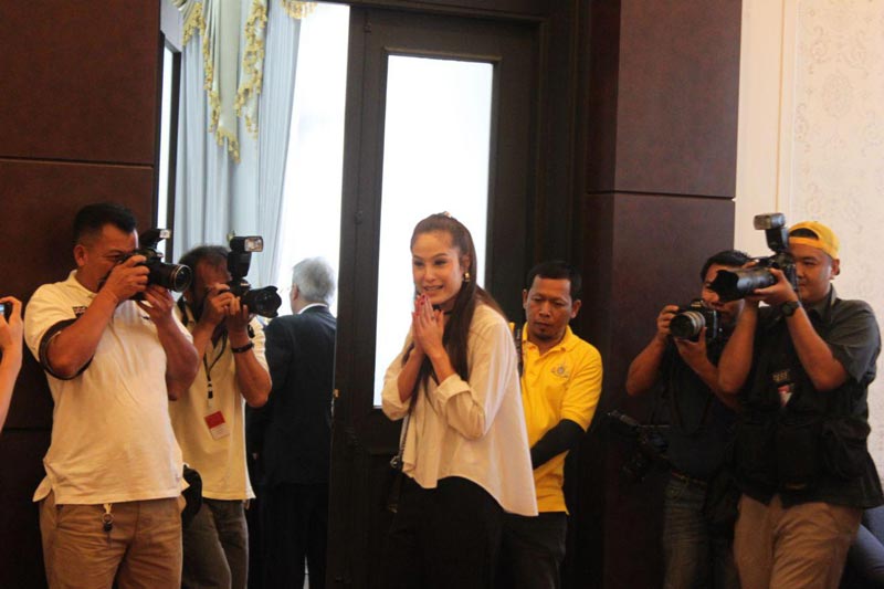 ขวัญ อุษามณี
