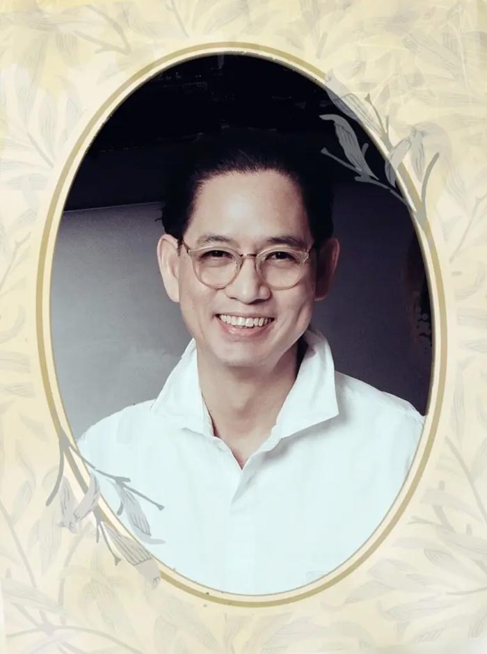 คุณพ่อ แอฟ ทักษอร เสียชีวิต