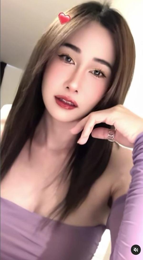 กุ้งพลอย กนิษฐรินทร์