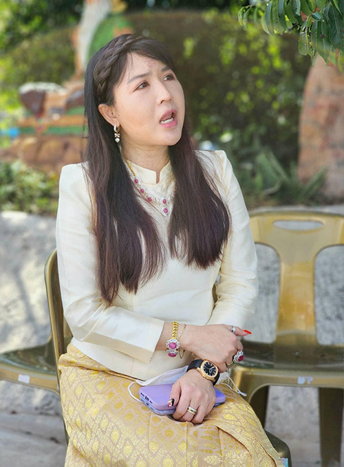 ล้วงประวัติ เพชรพันปี เจ้าของร้านเพชรดัง ดีกรีไม่ธรรมดา