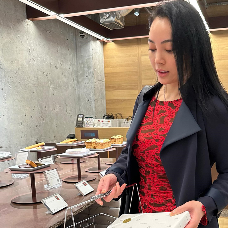 ตั๊ก บงกช