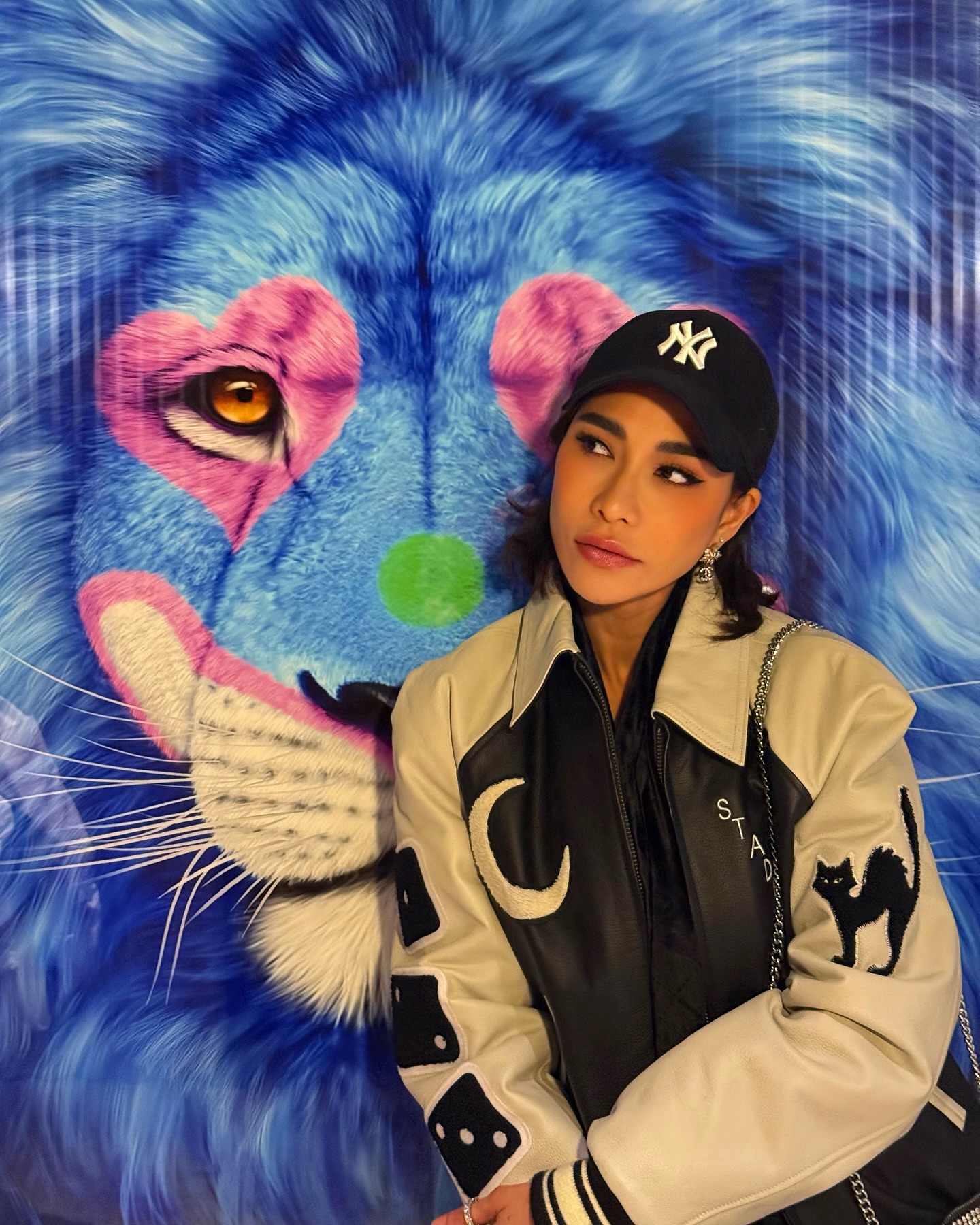 พลอย เฌอมาลย์