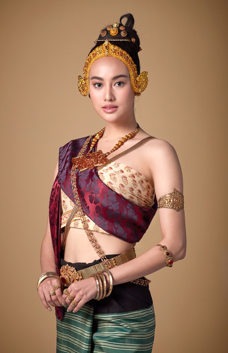 สร้อยนาคี