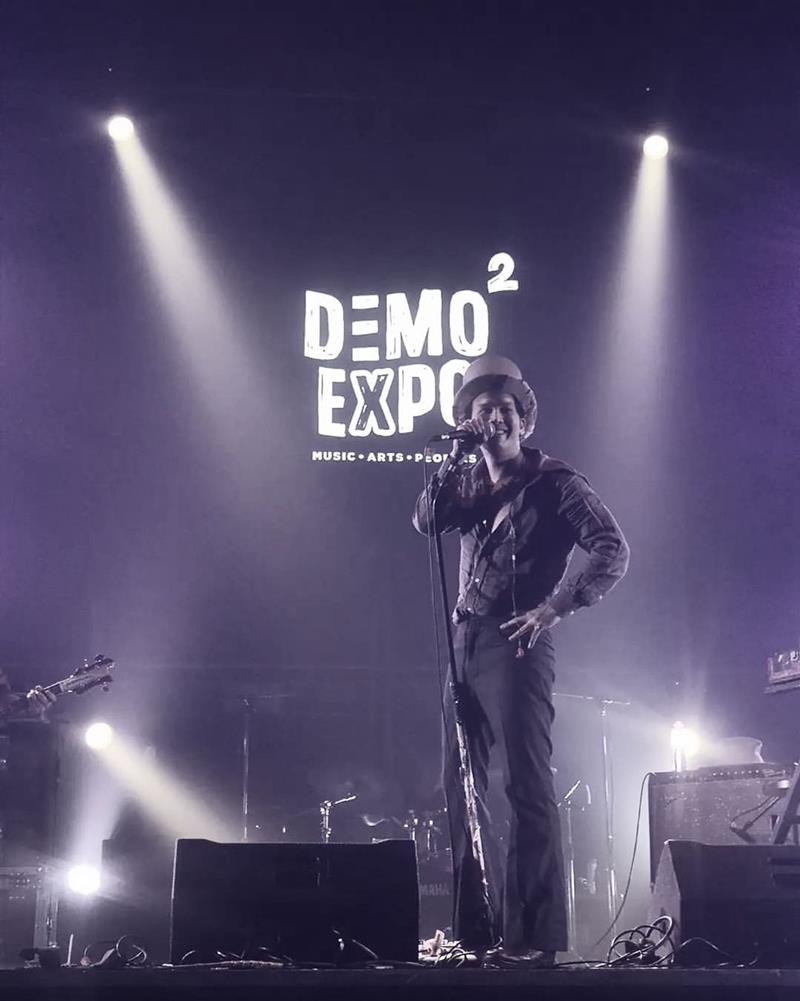 แอมมี่ บอตทอมบลูส์