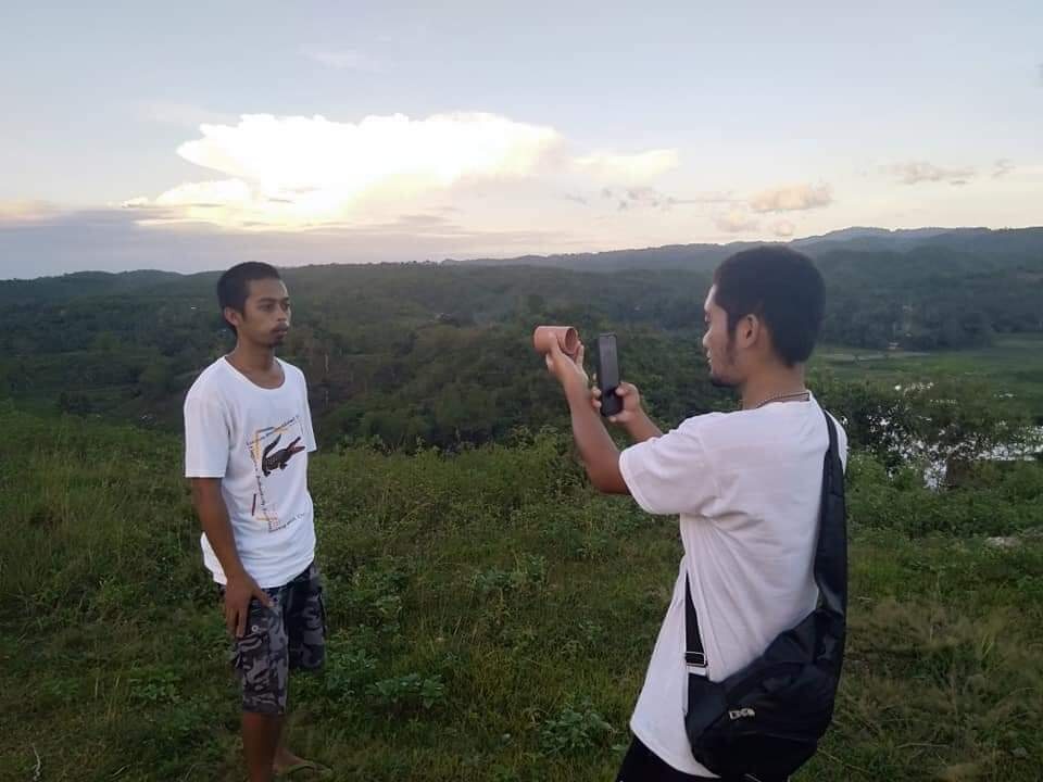 ถ่ายรูปเพื่อนแนวใหม่