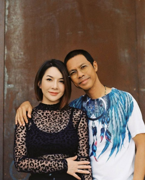 หนึ่ง จักรวาล